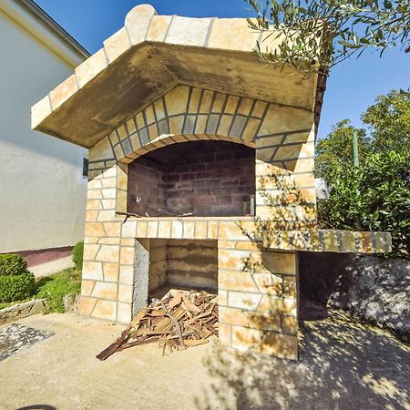 Holiday Home Ana By Interhome Maslenica Bagian luar foto